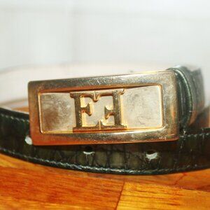 Luxe $525 ESCADA Made In Italy Genuine Alligator Belt Logo Buckle Sz M